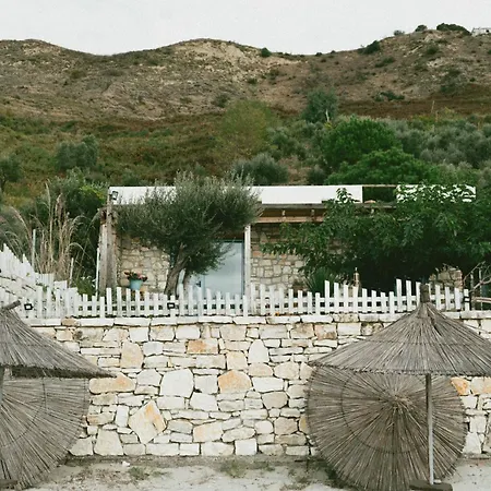 住宿加早餐酒店 Kallmi View - Nature Retreat On The Albanian Adriatic Coast