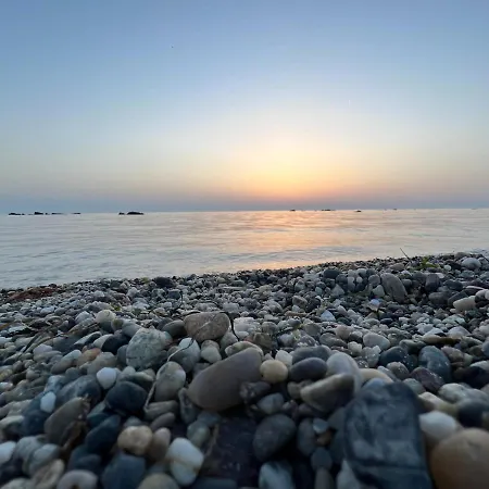 Kallmi View Eco Bed & Breakfast 4*