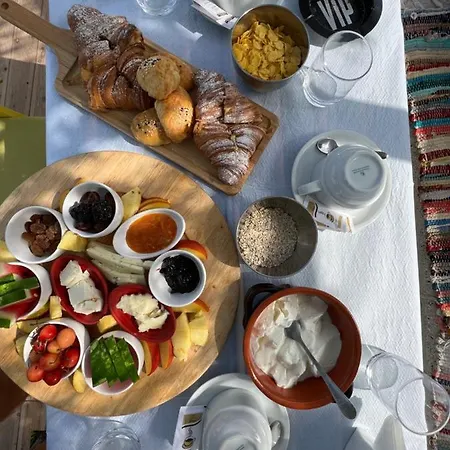 Bed & Breakfast Kallmi View Eco 4*