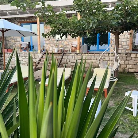 住宿加早餐酒店 Kallmi View - Nature Retreat On The Albanian Adriatic Coast 4*