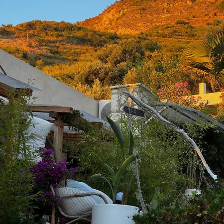Kallmi View - Nature Retreat On The Albanian Adriatic Coast 3*