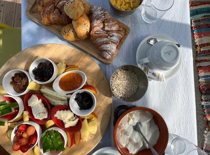 住宿加早餐酒店 Kallmi View - Nature Retreat On The Albanian Adriatic Coast 4*