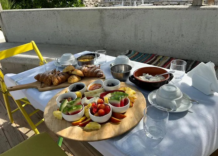 住宿加早餐酒店 Kallmi View - Nature Retreat On The Albanian Adriatic Coast