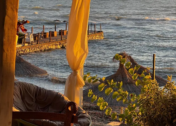 ベッド・アンド・ブレックファスト Kallmi View - Nature Retreat On The Albanian Adriatic Coast 4*