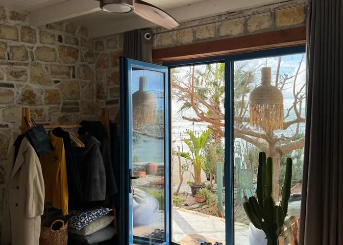 Kallmi View - Nature Retreat On The Albanian Adriatic Coast ベッド・アンド・ブレックファスト